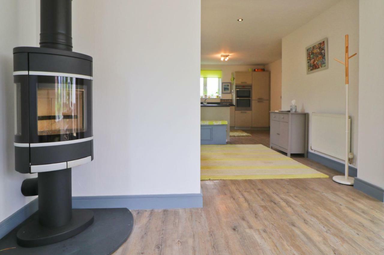 Modern Holiday Home Central St Merryn Extérieur photo