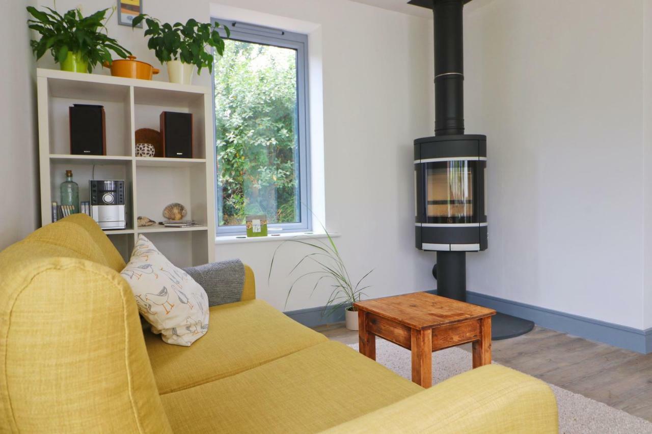 Modern Holiday Home Central St Merryn Extérieur photo